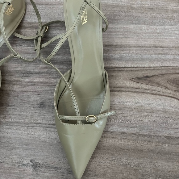 Zara shoes - Picture 3 of 5
